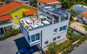 Rooftop Spa